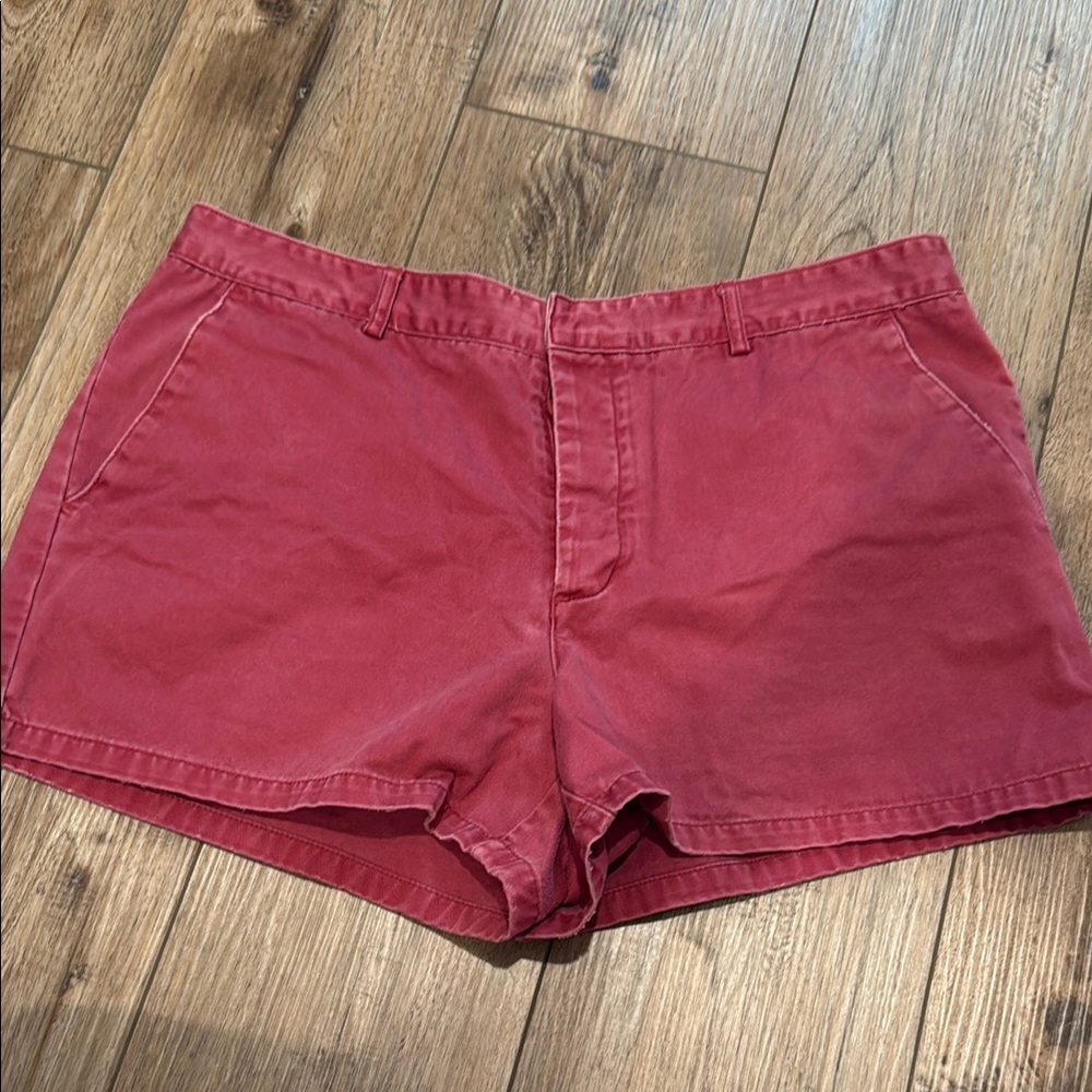 AE red shorts sz 14
